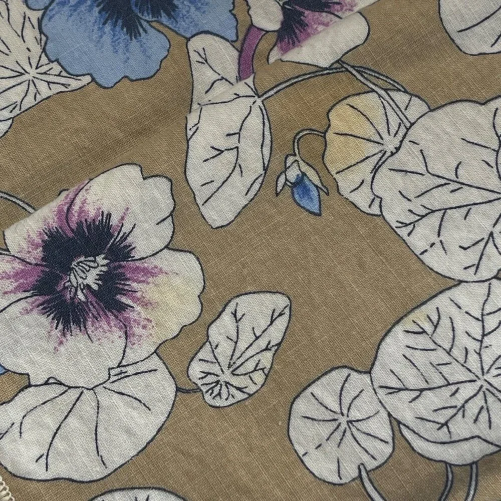4 Floral Napkin Set Cloth VTG Tan Purple Blue READ 15